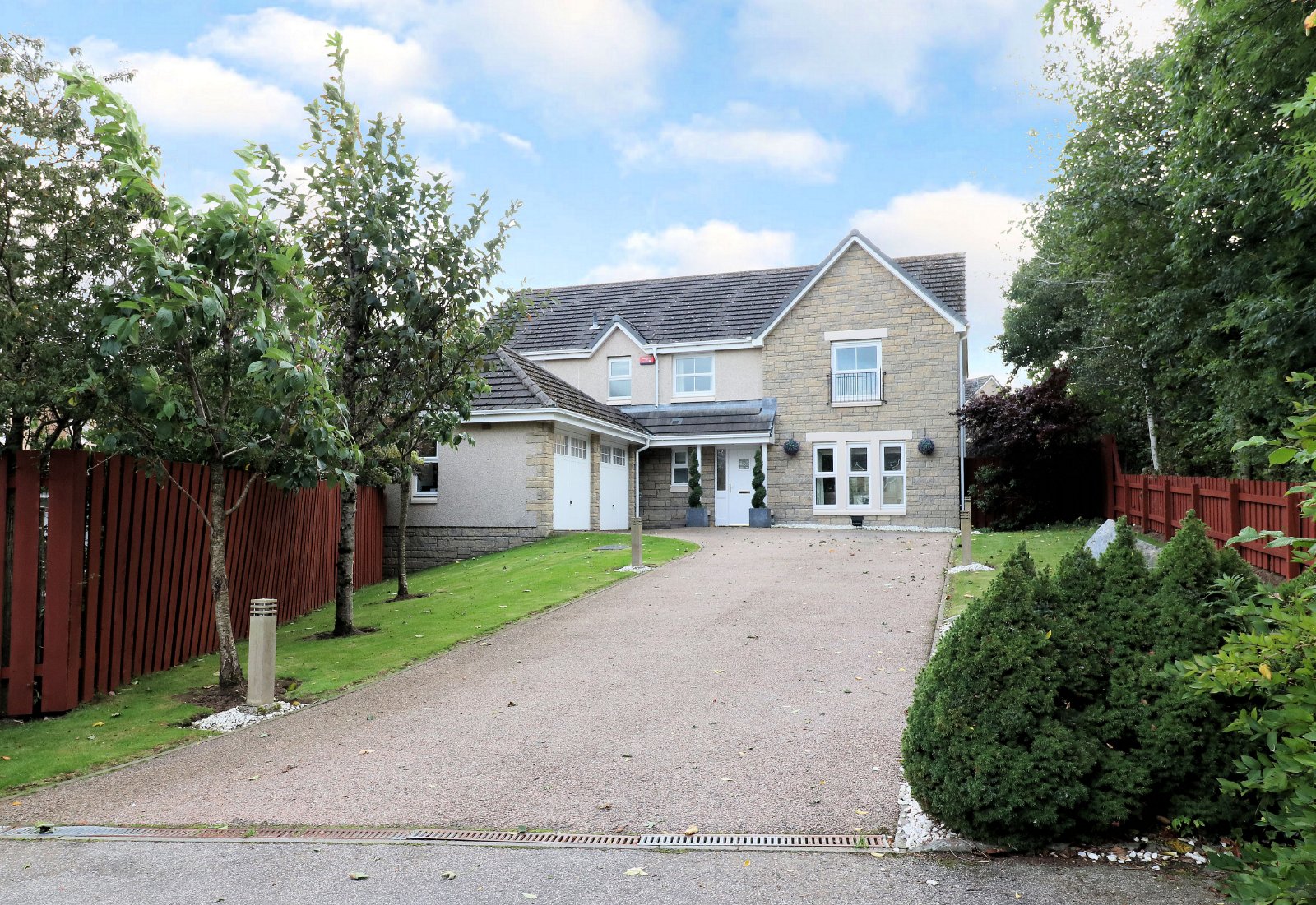 Our latest properties for sale or rent (2nd Nov 2023)