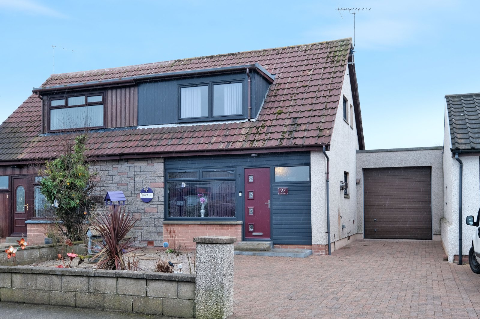 Our latest properties for sale or rent (4th March 2024)  