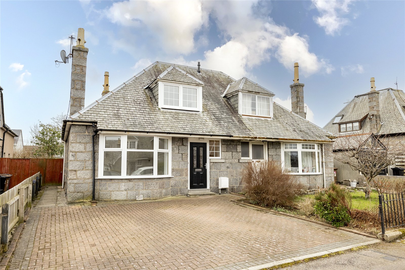 Our latest properties for sale or rent (19th March 2024)  