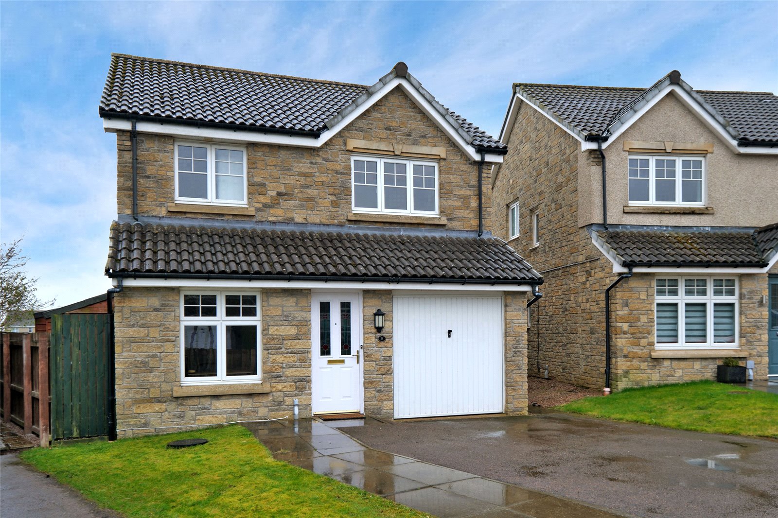 Our latest properties for sale or rent (12th of April 2024)