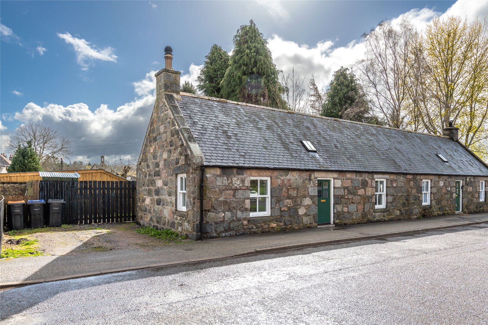 Our latest properties for sale or rent (23rd of April 2024) 