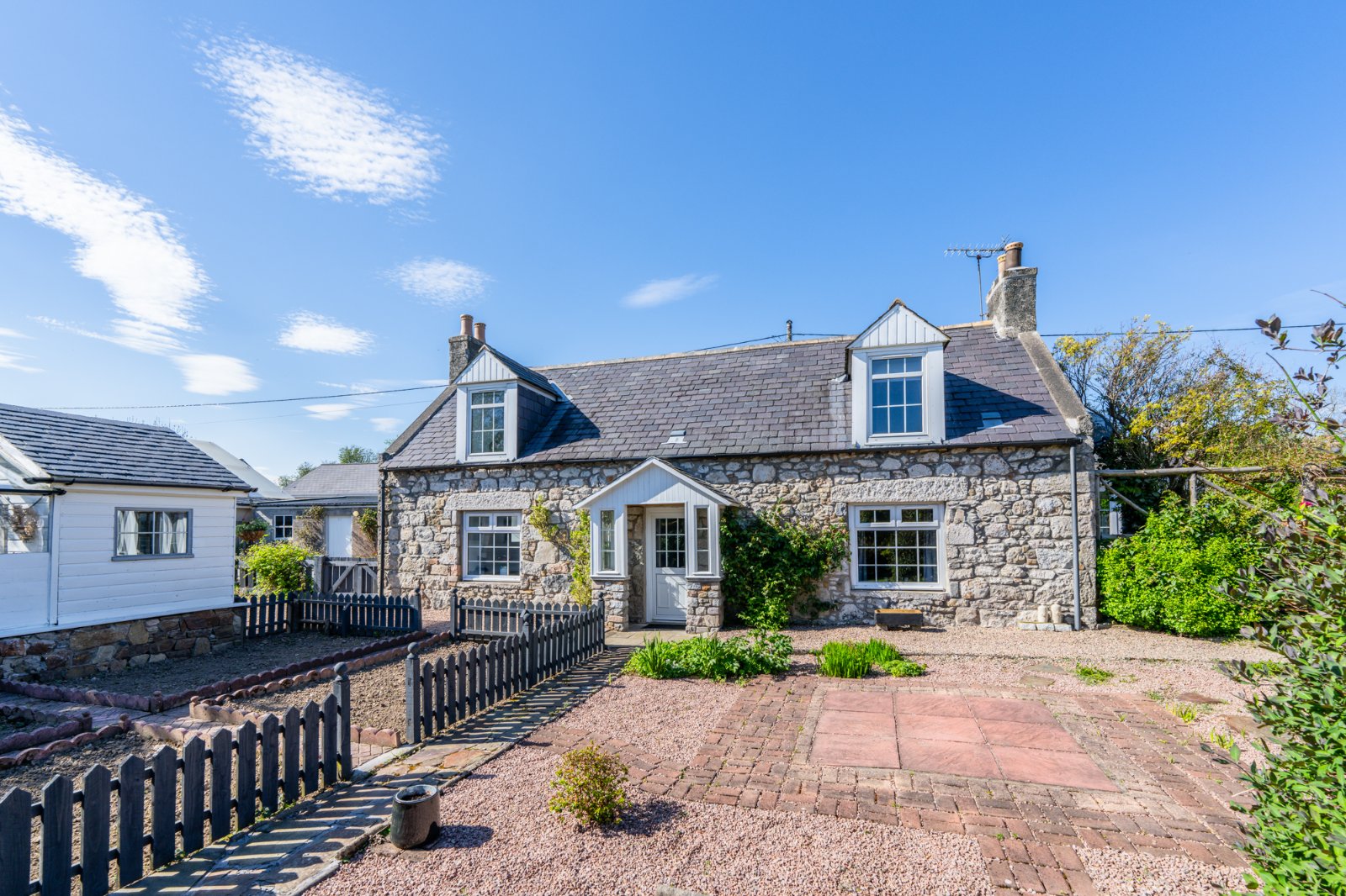 Our latest properties for sale or rent (17th of May 2024) 