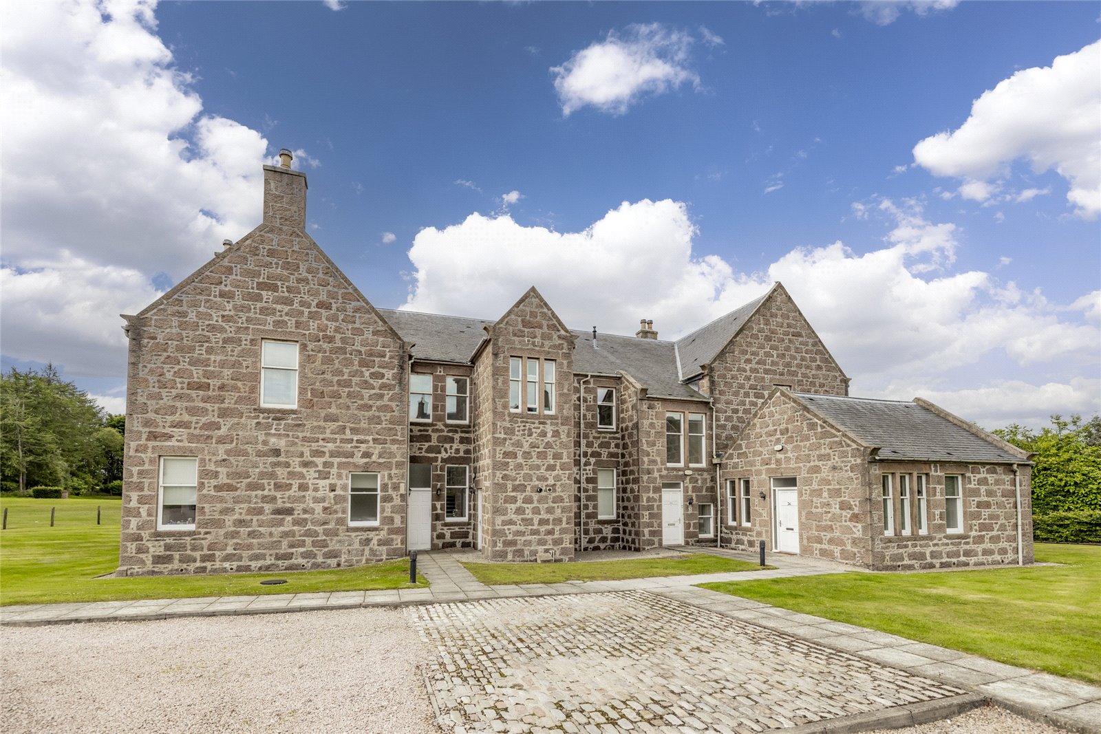 Our latest properties for sale or rent (10th of Sept 2024)