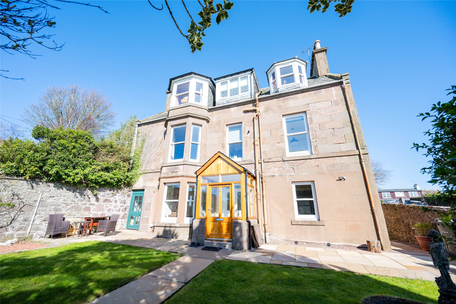Our latest properties for sale (16th of April 2025)